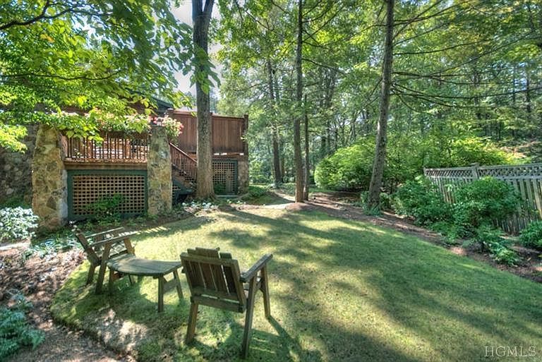 17 Baldwin Hills Rd, Millwood, NY 10546 Zillow