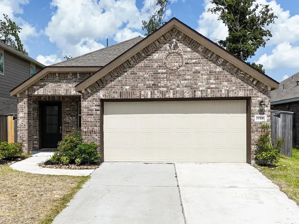 19396 Villa Mesa Dr, New Caney, TX 77357