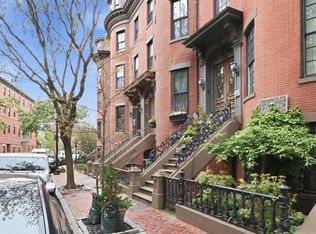 125 Pembroke St #PENTHOUSE, Boston, MA 02118