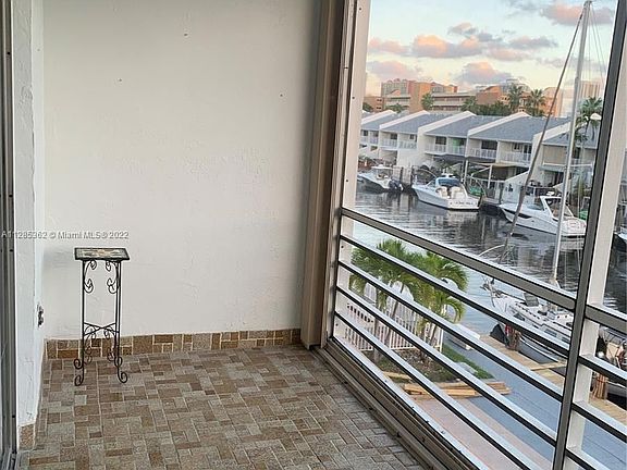 3rd image of 3550 NE 169th St APT 309