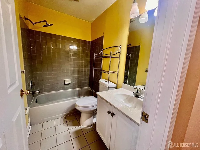 404 Draco Rd — Photo 3