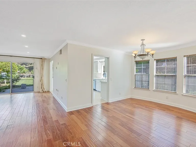 5974 Ruthwood Dr — Photo 5