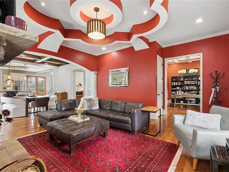 460 Felton Dr NE — Photo 6