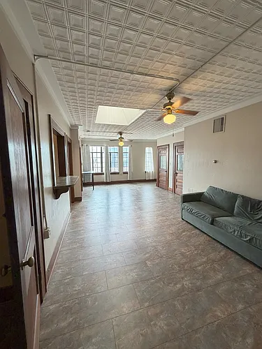 1 714 1/2 South Main St #1 Photo 1