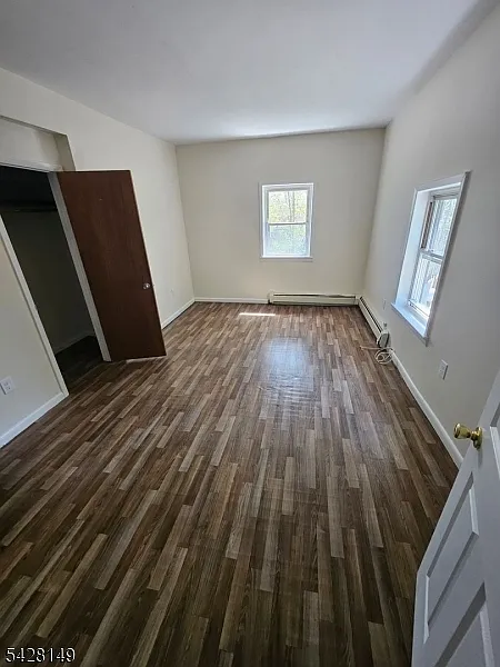 1 bed, 1.0 bath, $1,695 — Photo 2