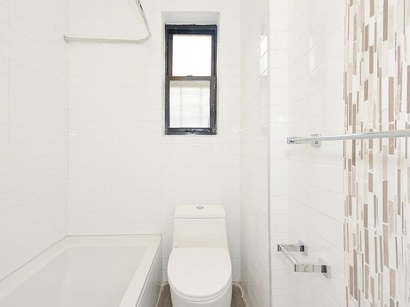 4th image of 480 Concord Ave APT 3I