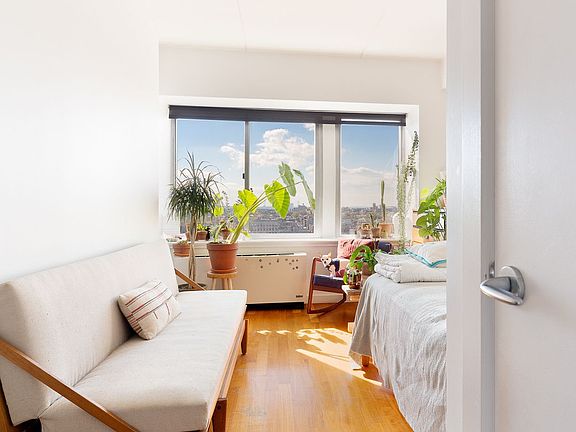5th image of 87 Smith St APT 10C