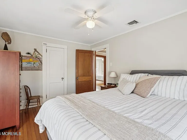 54 Osborne Ave — Photo 17