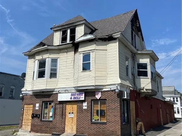 121 Pond St, Syracuse, NY 13208