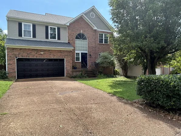 1525 Andchel Dr, Hermitage, TN 37076