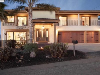 27084 Grandview Ave, Hayward, CA, 94542
