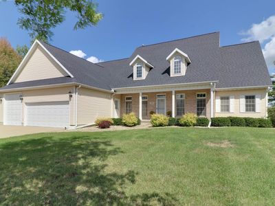 1928 Claremont Cc Cmn, Normal, IL, 61761