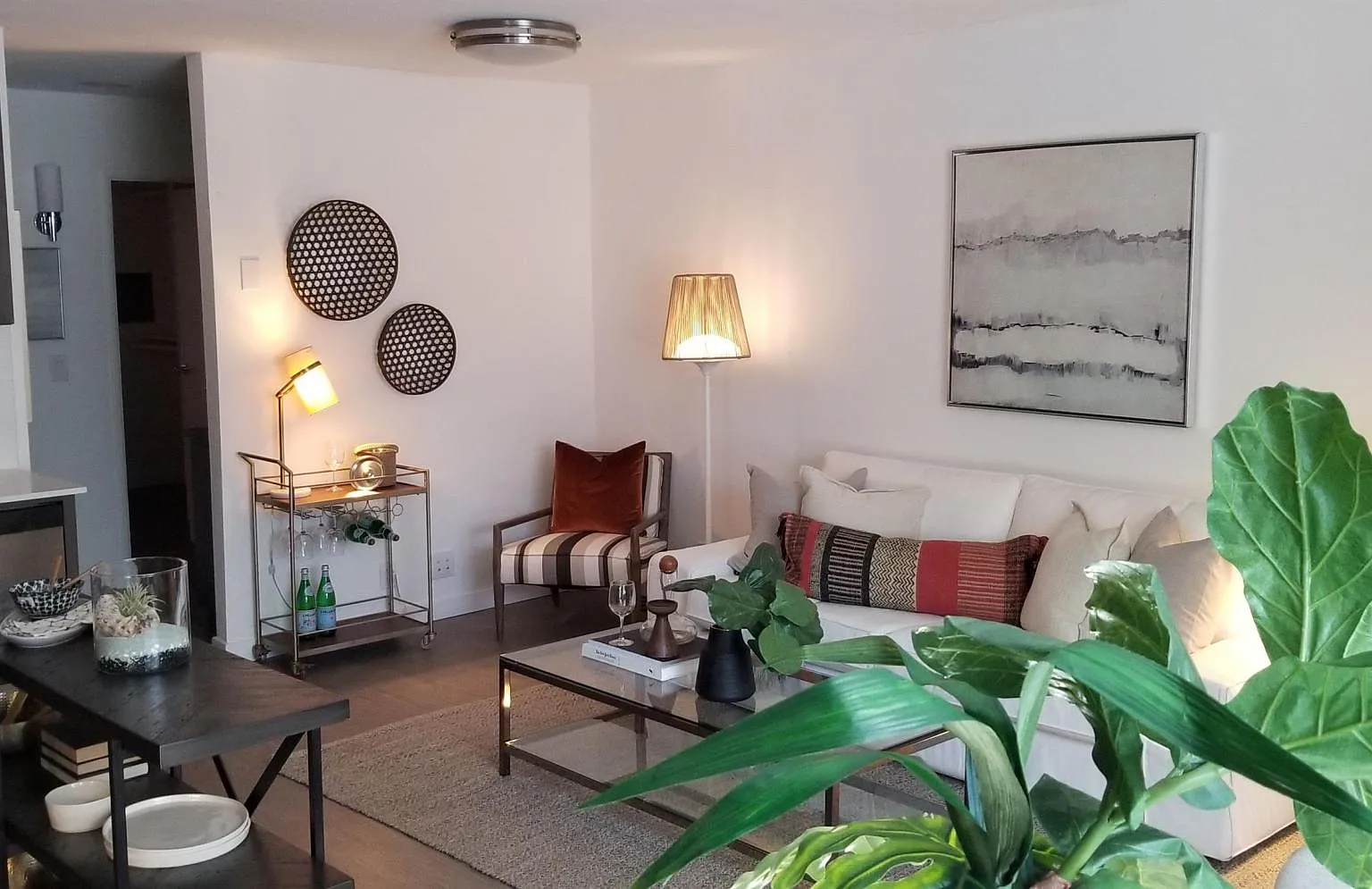 1 bed, 639 sqft, $2,295 — Photo 4