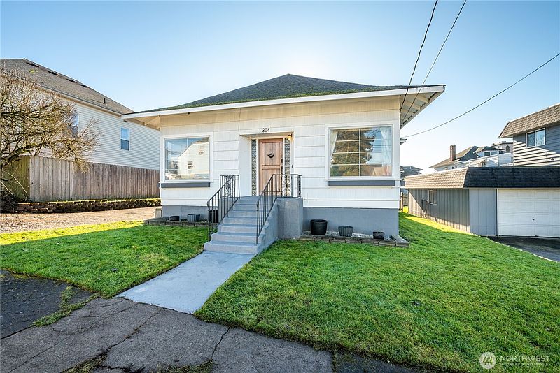 2nd image of 304 Crawford Street