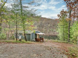 66 Hickory Hollow Rd, Crossville, TN 38572