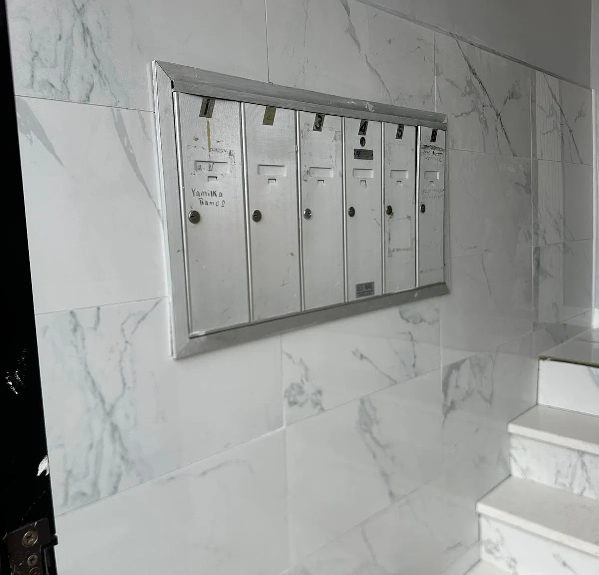 2 bed, $2,000 — Photo 2