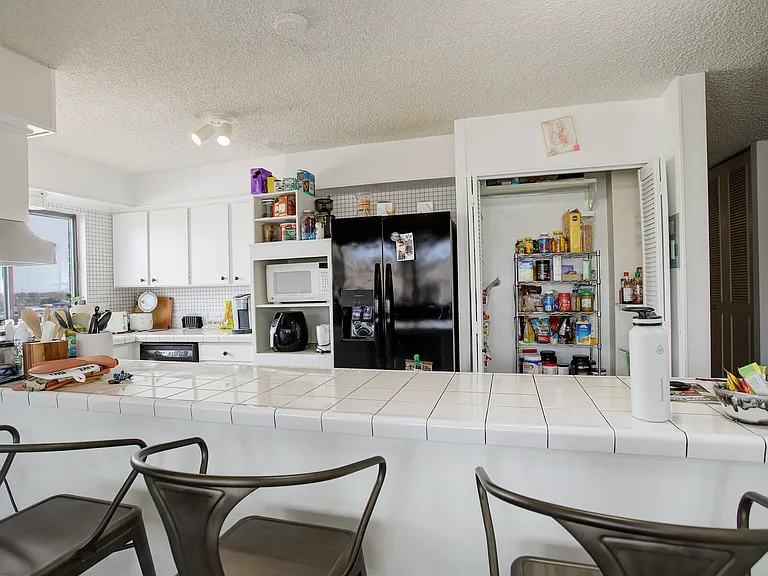 1850 Folsom St #609 — Photo 3