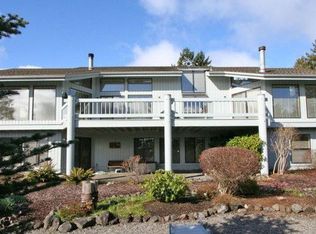 101 McCurdy Ln, Port Ludlow, WA 98365