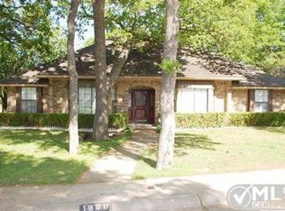 1000 Bent Tree Ct, Irving, TX 75061