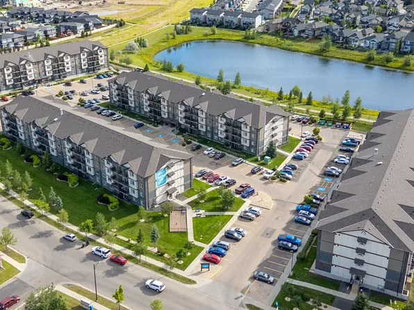 81 Element Dr N, Saint Albert, AB T8N 4J6