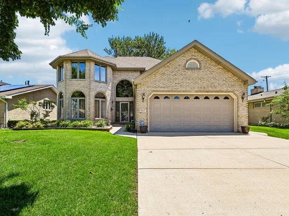 9237 Kedvale Ave, Oak Lawn, IL 60453