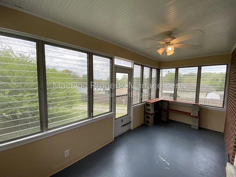 181 Truslow Rd #1 — Photo 15