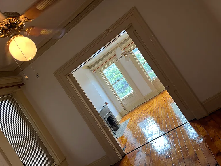 319 Garrard St #1 — Photo 11