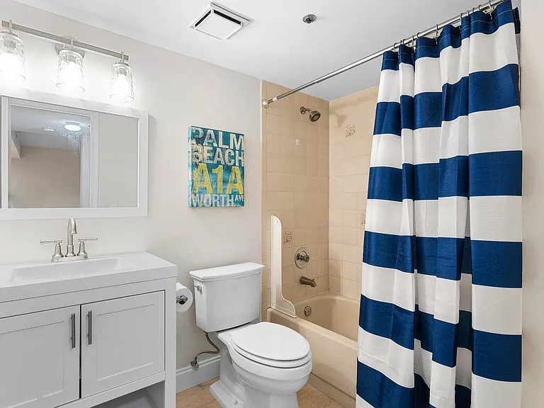 700 Uno Lago Dr #303 — Photo 11