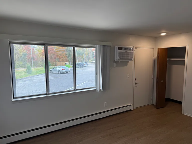 120 Manitou Ln #7 — Photo 4