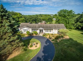 18N614 Woodcrest Ln, Dundee, IL 60118