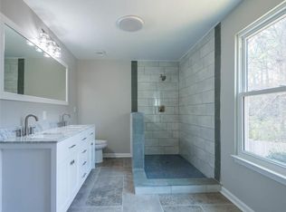 310 Ivy Mill Ct, Roswell, GA 30076