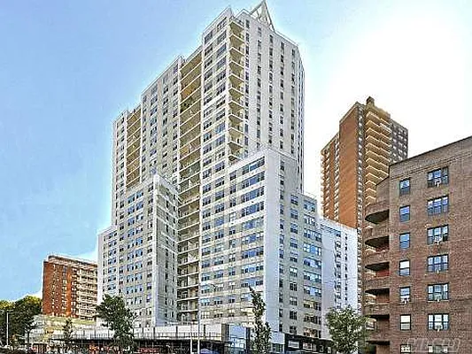 Sold by Prime Realty | media 25