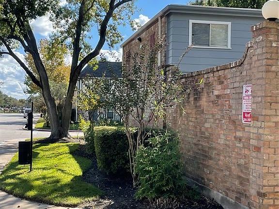 3rd image of 11002 Hammerly Blvd APT 119