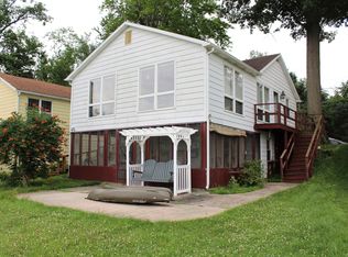 4715 E 640 S, Wolcottville, IN 46795