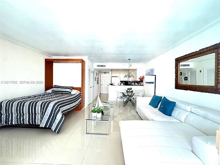 2501 S Ocean Dr #Penthouse 4 — Photo 9