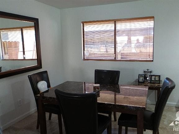 4th image of 54390 Avenida Herrera