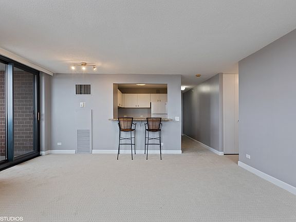 4th image of 3660 N Lake Shore Dr APT 3212