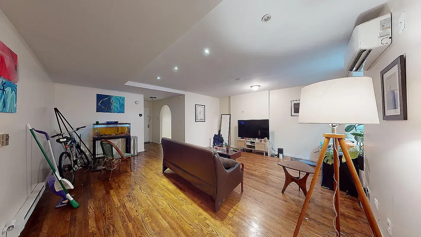 41 West 46th Street 3B