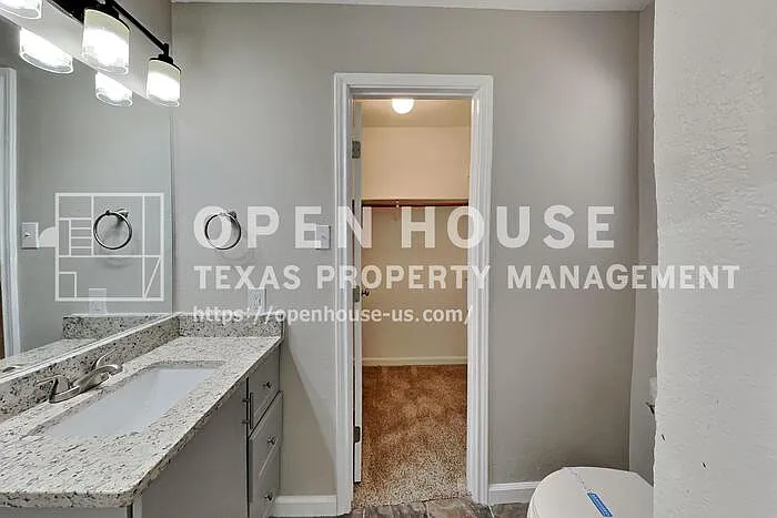 709 Stonebrooke Dr — Photo 11