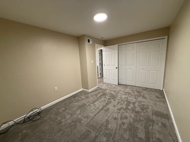 409 Brown Ave — Photo 6