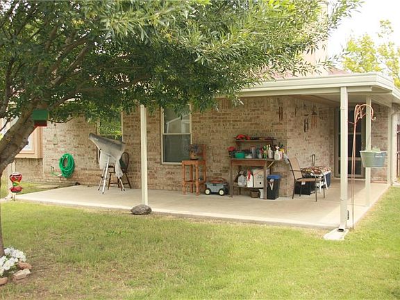 2nd image of 5611 Cancun Dr
