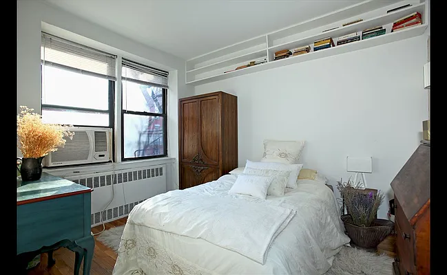 Sold by Douglas Elliman | media 3