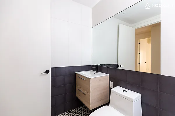 Rented by Nooklyn NYC LLC | media 83