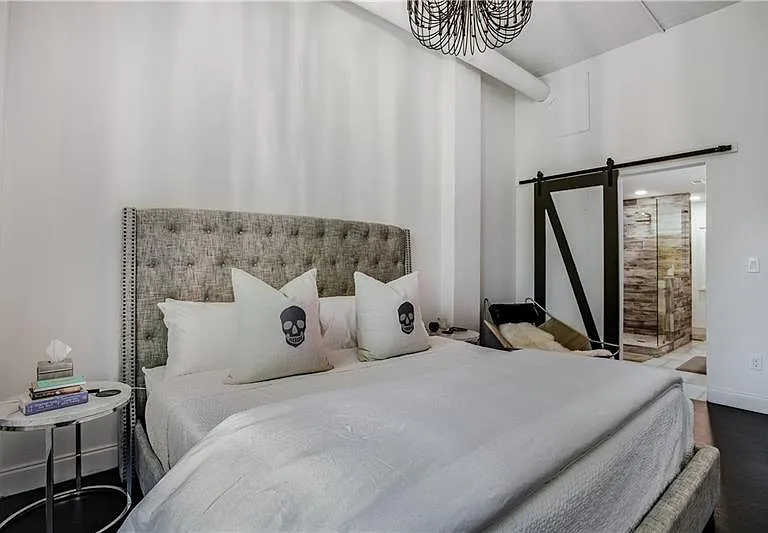 3235 Roswell Rd NE #409 — Photo 8