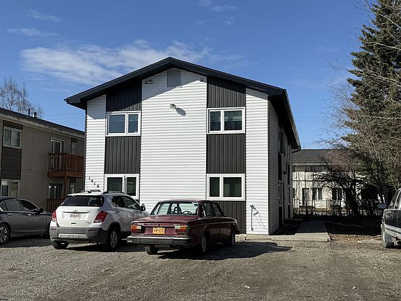 4th image of 1416 25th Ave APT 4