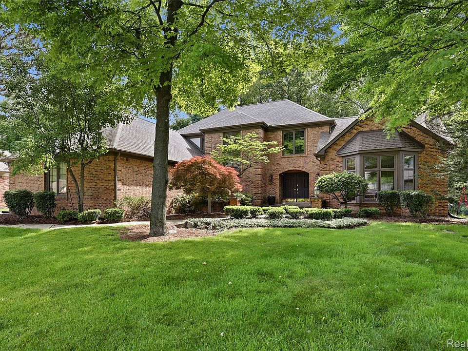 1st image of 55380 Theo Dr