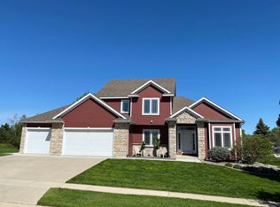 3345 Limerick Ln NE, Rochester, MN 55906