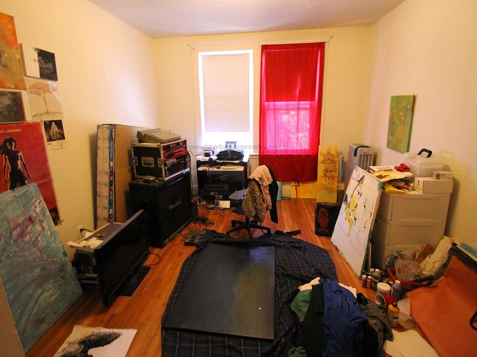 2nd image of 1626 Commonwealth Ave #Ta18