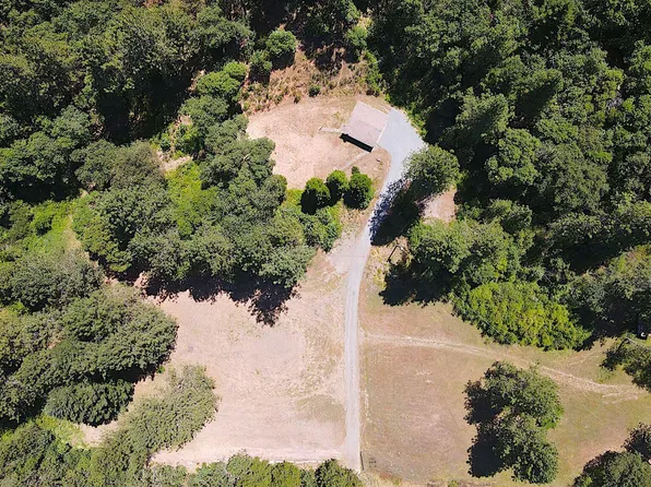 11230 Lower River Rd, Grants Pass, OR 97526