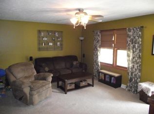 535 21st Ave, Moline, IL